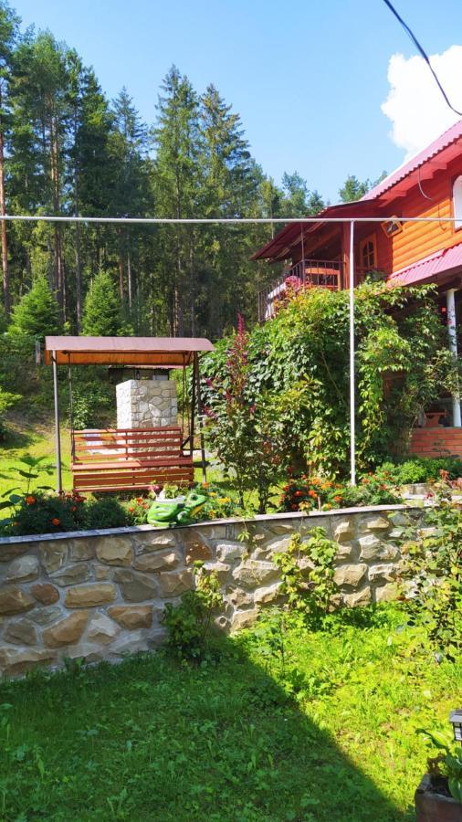 Vila Лісова Казка Jaremče Exteriér fotografie